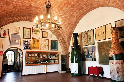 Cofradía del Cava, en Torre-ramona